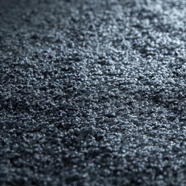 JAB Amaze 553 blau – quadratische Draufsicht Velours-Teppichboden in blau